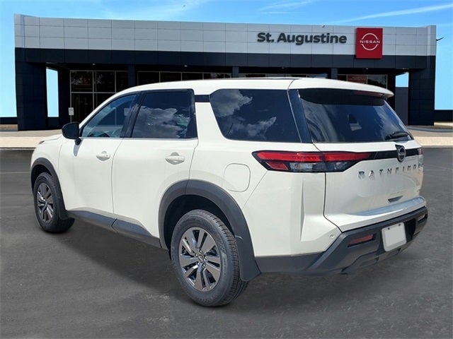 2025 Nissan Pathfinder S