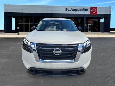 2025 Nissan Pathfinder S