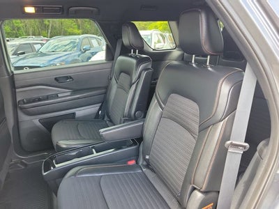 2023 Nissan Pathfinder Rock Creek