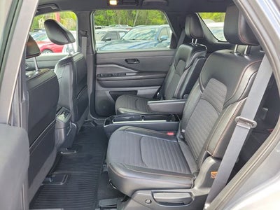 2023 Nissan Pathfinder Rock Creek