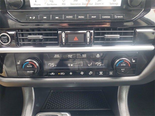 2022 Nissan Pathfinder SL