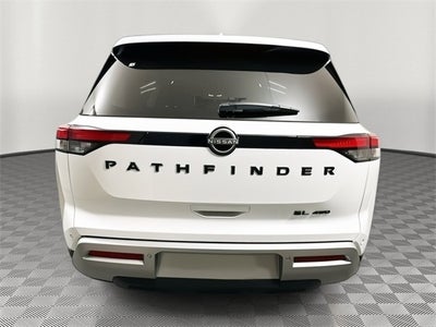 2025 Nissan Pathfinder SL