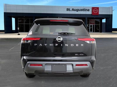 2026 Nissan Pathfinder SL
