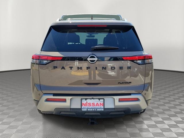 2023 Nissan Pathfinder Platinum