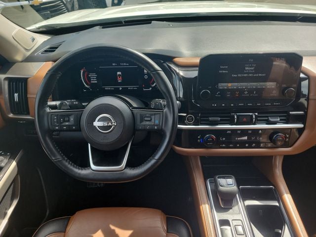 2022 Nissan Pathfinder Platinum