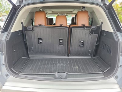 2024 Nissan Pathfinder Platinum