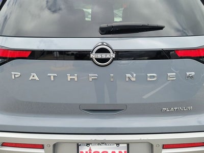 2024 Nissan Pathfinder Platinum