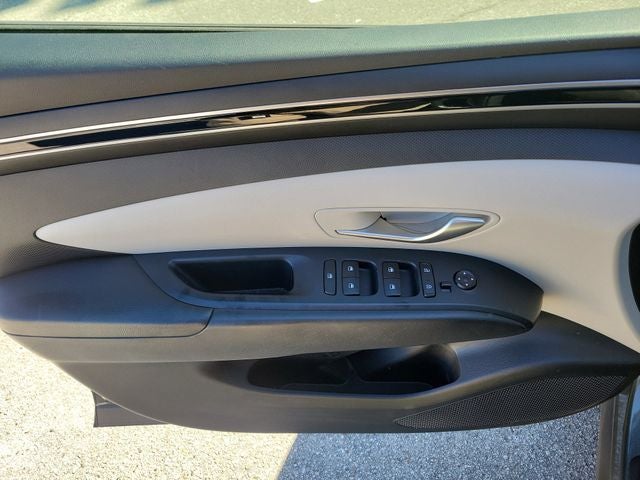 2022 Hyundai Tucson SE