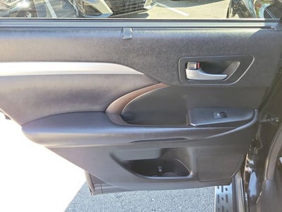 2016 Toyota Highlander XLE V6