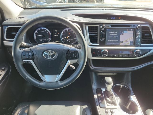 2016 Toyota Highlander XLE V6