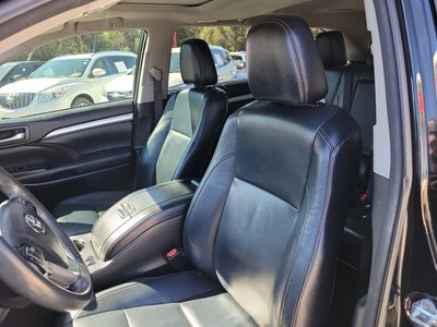 2016 Toyota Highlander XLE V6