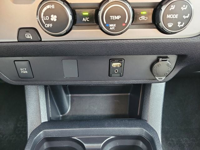 2019 Toyota Tacoma SR