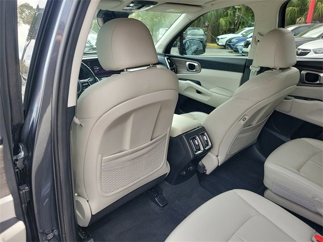 2022 Kia Sorento X-Line EX