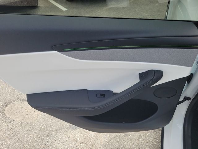 2026 Tesla Model Y Premium