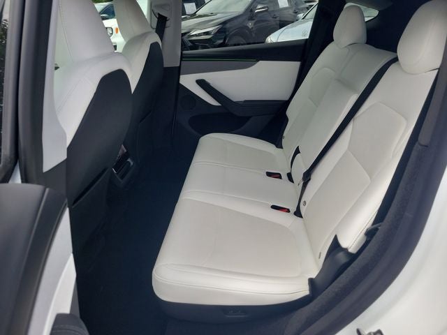2026 Tesla Model Y Premium