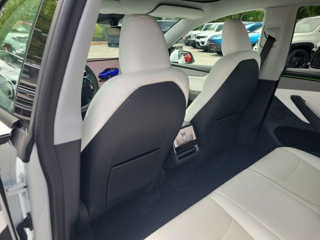 2026 Tesla Model Y Premium