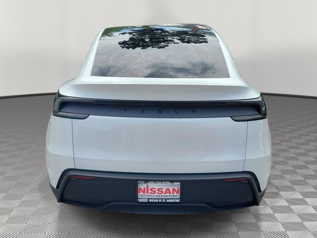 2026 Tesla Model Y Premium