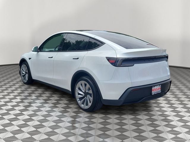 2026 Tesla Model Y Premium