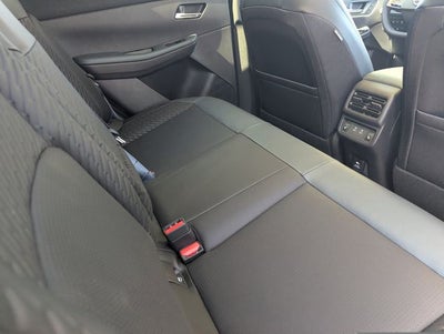 2026 Nissan LEAF Platinum+