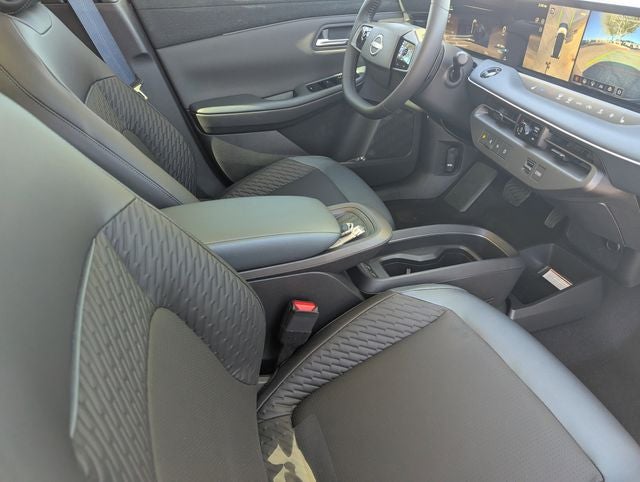 2026 Nissan LEAF Platinum+