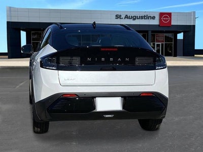 2026 Nissan LEAF Platinum+