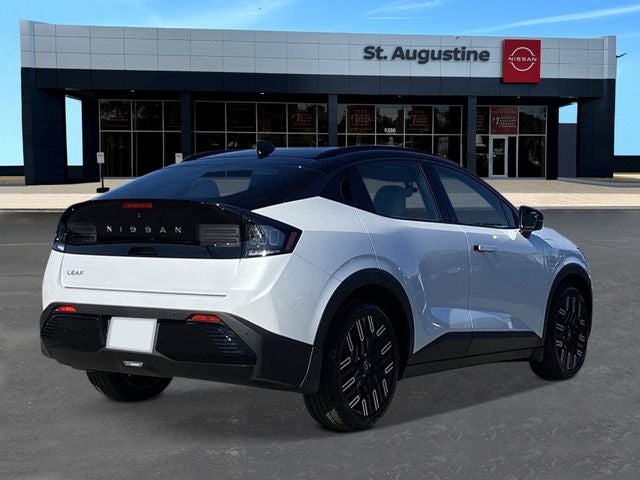 2026 Nissan LEAF Platinum+