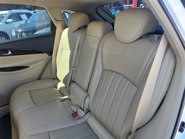 2017 INFINITI QX50 Base