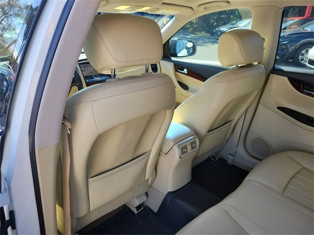 2017 INFINITI QX50 Base