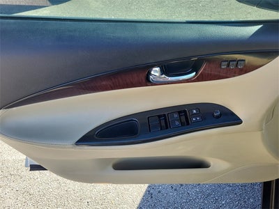 2017 INFINITI QX50 Base