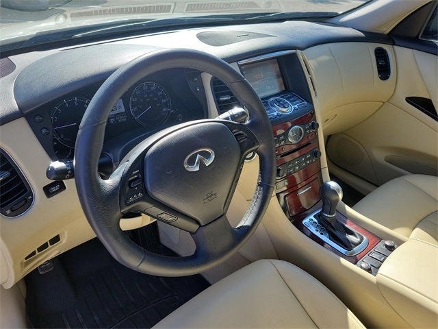 2017 INFINITI QX50 Base