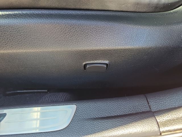 2016 Hyundai Azera Base