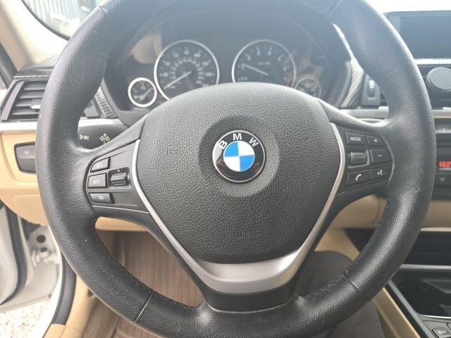 2015 BMW 3 Series 328i
