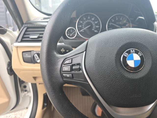 2015 BMW 3 Series 328i