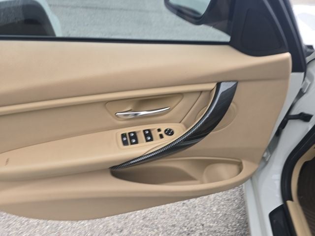 2015 BMW 3 Series 328i