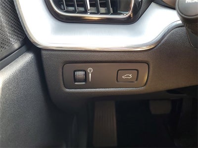 2020 Volvo XC60 T5 Momentum