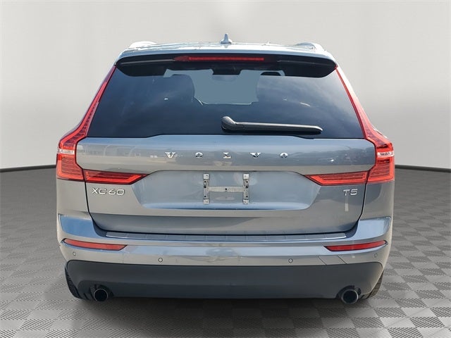 2020 Volvo XC60 T5 Momentum