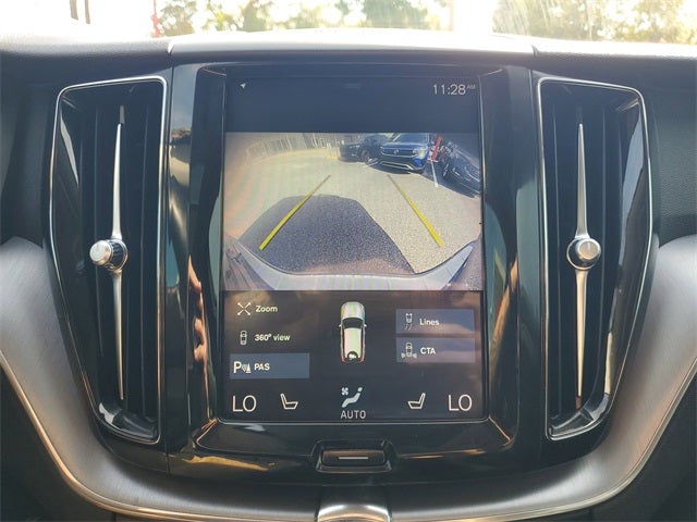 2020 Volvo XC60 T5 Momentum