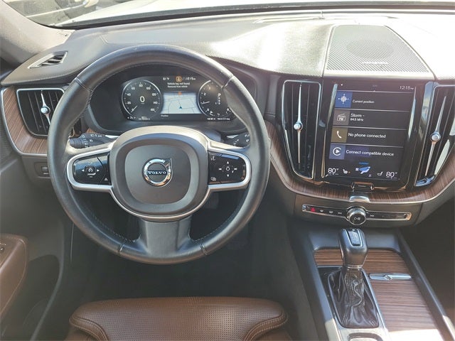 2021 Volvo XC60 T5 Inscription