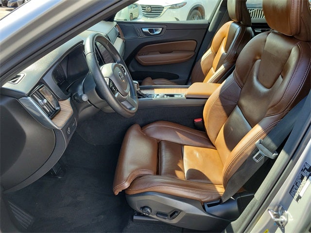 2021 Volvo XC60 T5 Inscription