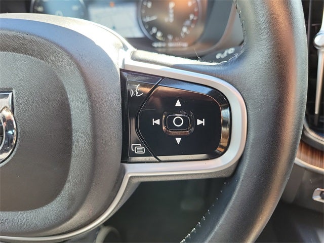 2021 Volvo XC60 T5 Inscription