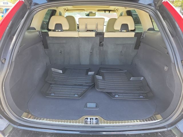 2017 Volvo XC60 T6 Inscription