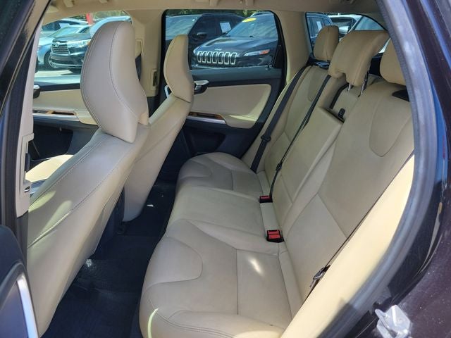 2017 Volvo XC60 T6 Inscription