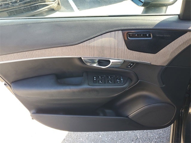 2021 Volvo XC90 T6 Inscription