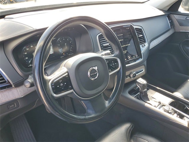 2021 Volvo XC90 T6 Inscription