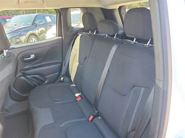 2023 Jeep Renegade Altitude